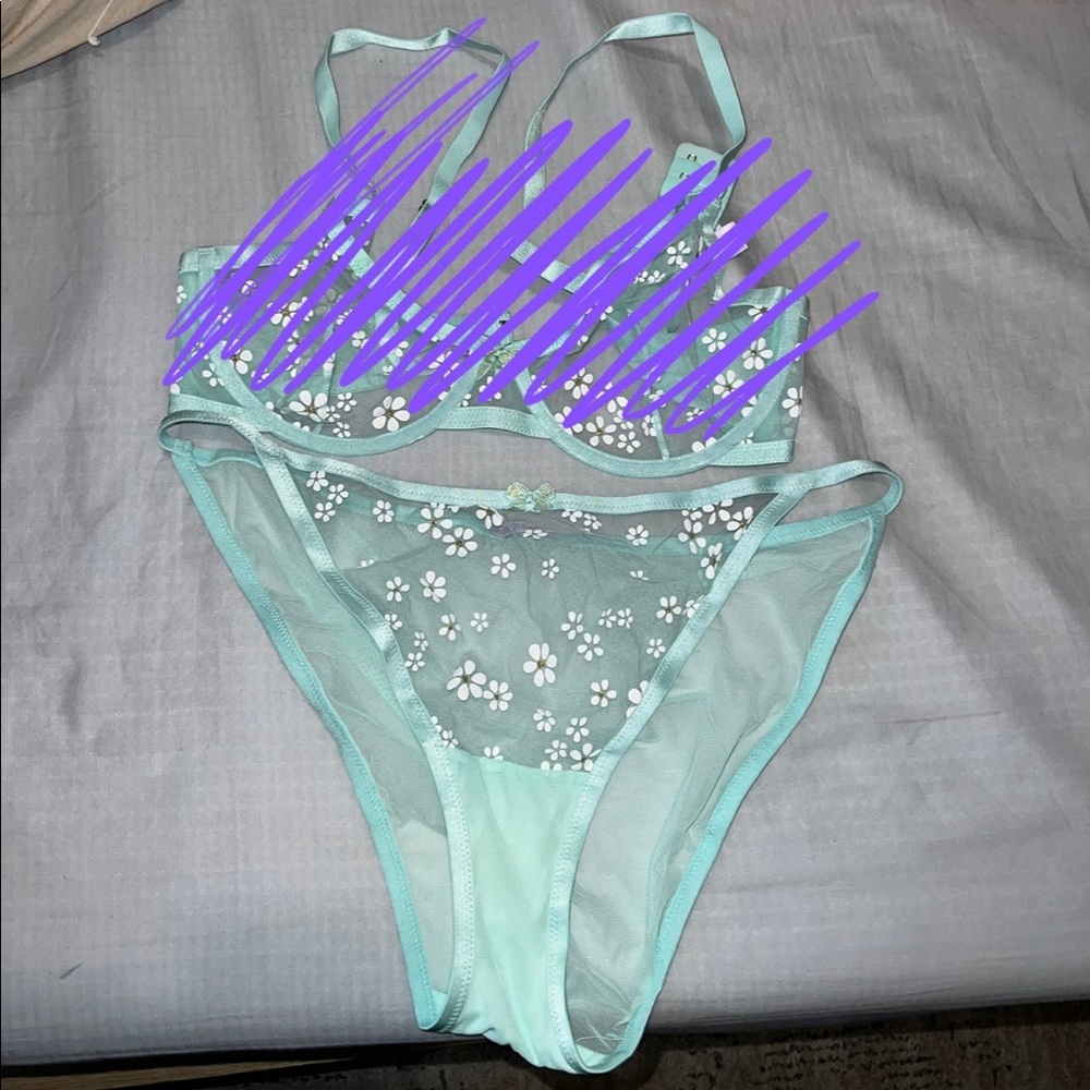 Puff Daisy Panties 1X